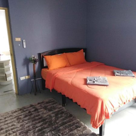 Iris Hostel Csiangmaj Kültér fotó