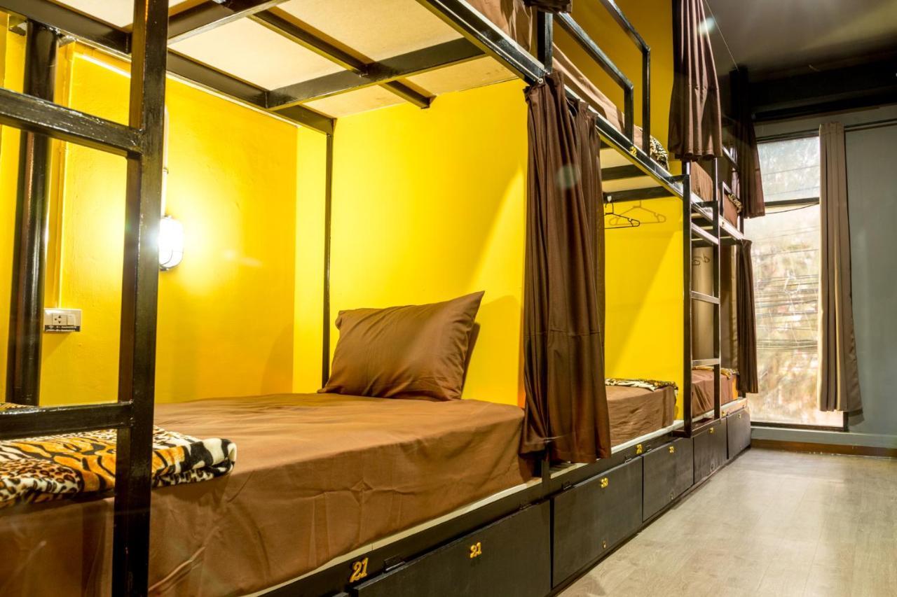 Iris Hostel Csiangmaj Kültér fotó