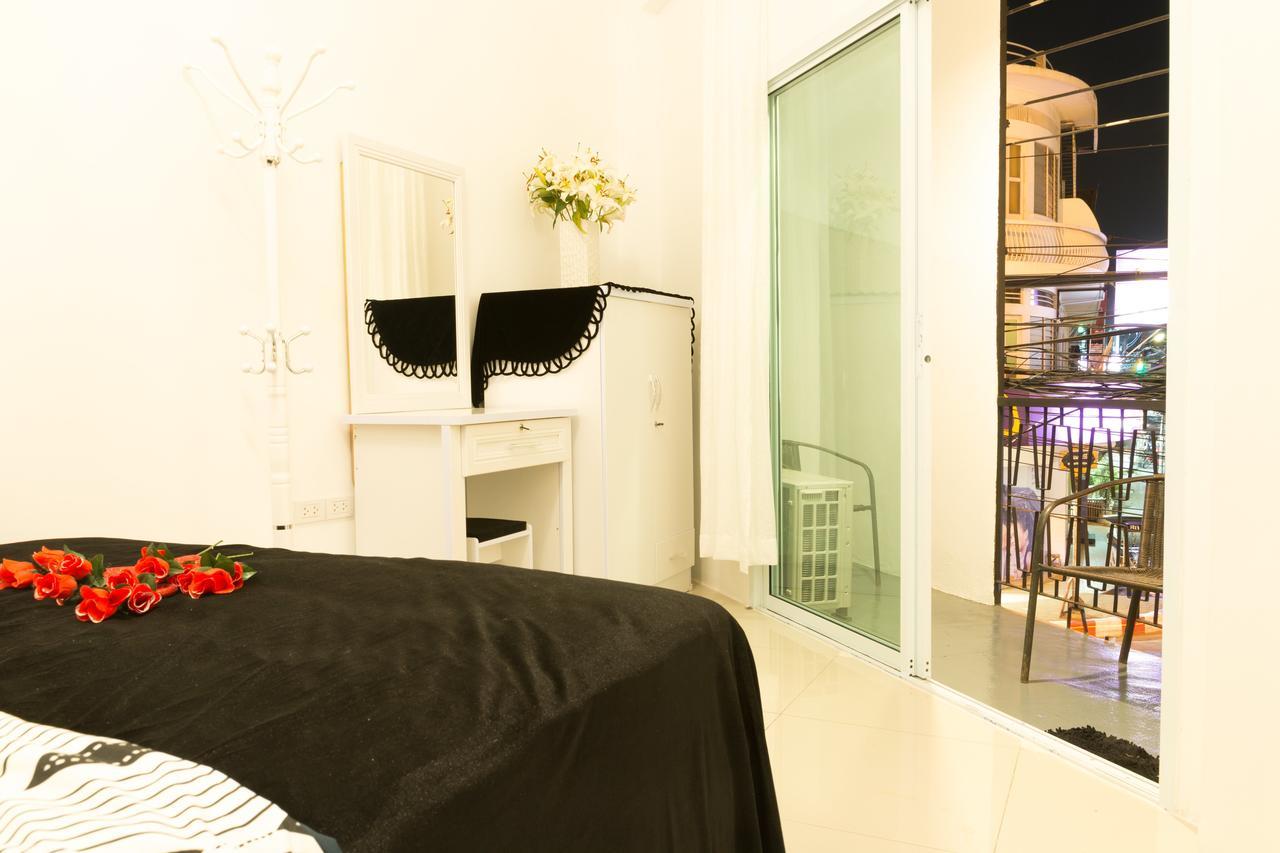 Iris Hostel Csiangmaj Kültér fotó