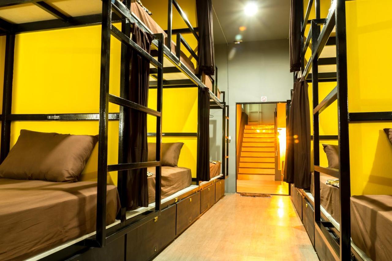 Iris Hostel Csiangmaj Kültér fotó